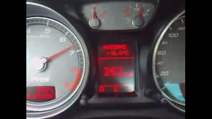 Ауди R8 вдига 320 Км/ч