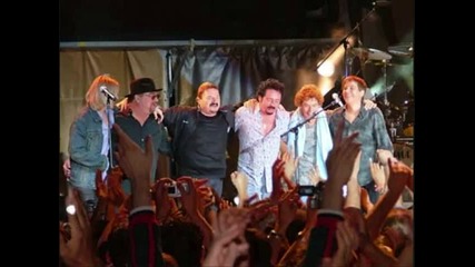 Toto - Could You Be Loved