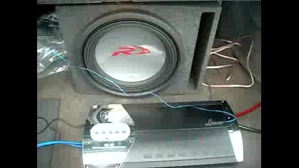 Alpine 15 Subwoofer With Lanzar 4000 Watt Amp