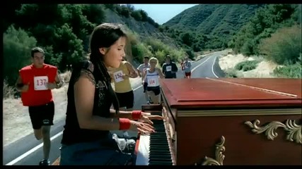 Vanessa Carlton - A Thousand Miles ( Official Video)