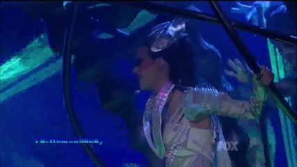 Katy Perry - E.t. (ft. Kanye West)( live on American Idol)