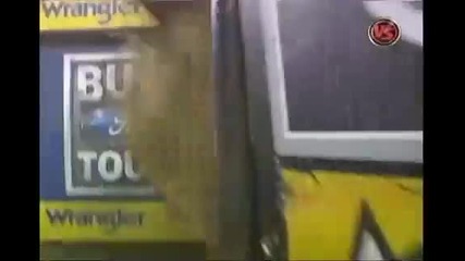 Pistol Robinson Vs White Magic 