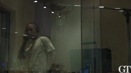 T.i. записва куплета си към Bet I Bust