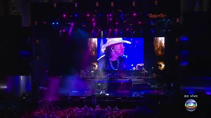 Guns N Roses - Knockin On Heavens Door - 2012