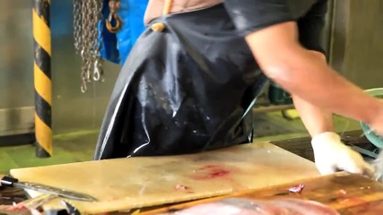 Невероятно рязане на риба в Япония ... Майстори с ножа !!!