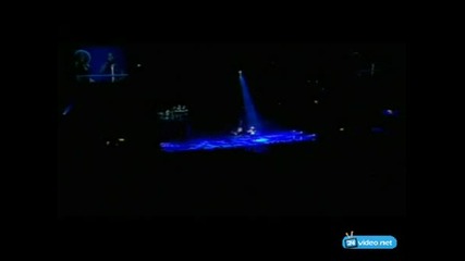 Christina Aguilera - Impossible (live)