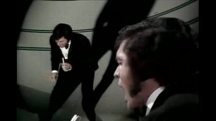 Engelbert Humperdinck - Love me with all of your heart