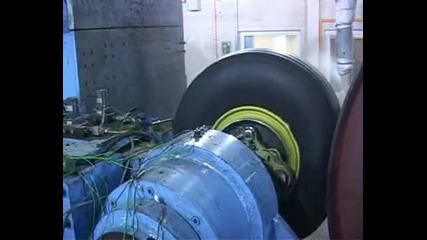 Airbus A380 - 800 Brake test 