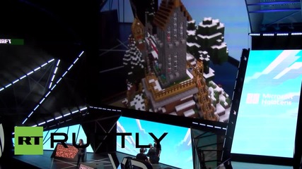Microsoft представи холограмен Minecraft