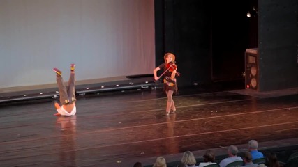 Lindsey Stirling Duet - Live dance