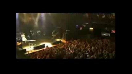 Paramore - Pressure {live}