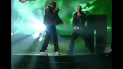 Наградите грами 2011 Eminem ft. Rihanna - Love The Way You Lie и I Need a Doctor ft.dr.dre 