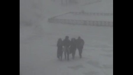 Силен Вятър 