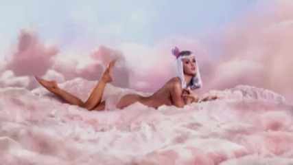 Katy Perry - California Gurls (feat. Snoop Dogg) 