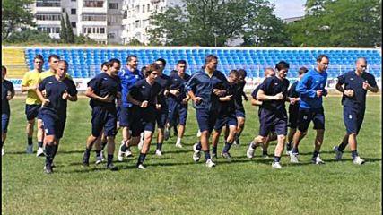 Десен бек на Левски започна със Спартак Варна