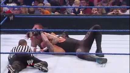 The Undertaker vs. Cm Punk (friday Night Smackdown 10.09.2010