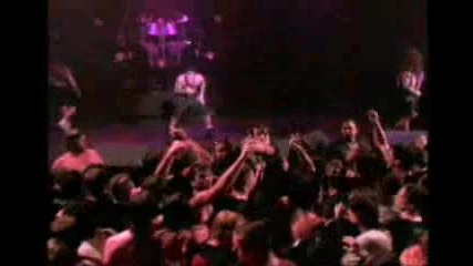 Pantera - Walk (live) + Превод 