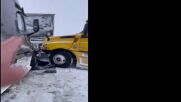 Снежна буря причини катастрофа с над 100 превозни средства в САЩ