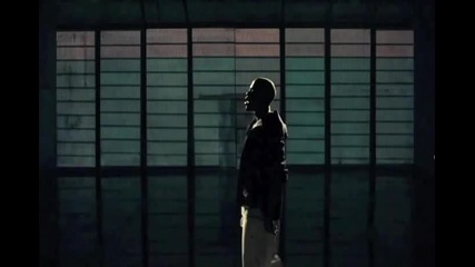 b.o.b. ft Hayley Williams - Airplanes 