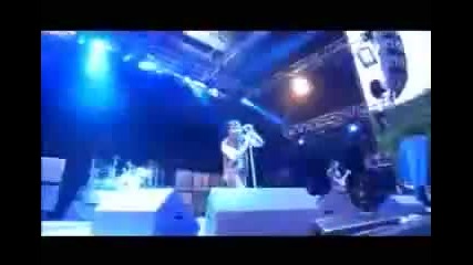 Godsmack - Straight Out of Line - Live