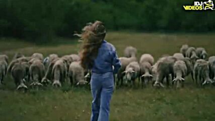 Jovana Pajic - Ludilo Moje (official Video).mp4