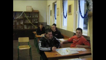 Коледа в пггс 2009г.