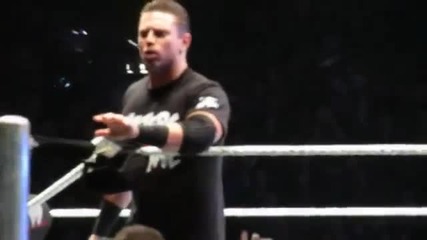 Wwe In France Kofi Kingston vs The Miz)