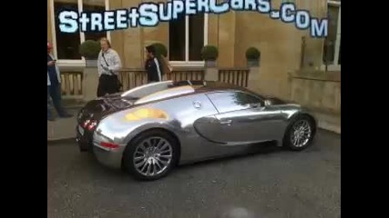 Chrome Bugatti Veyron 