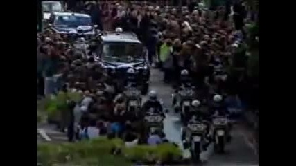 Princess Dianas Funeral Part 24 The Hearse goes up Gloucester Place and through St Johns W 