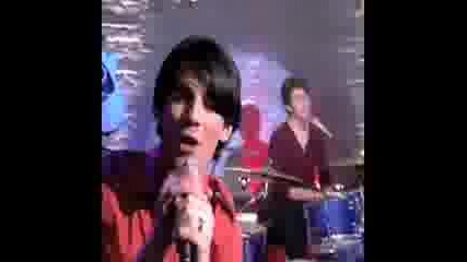 Jonas Brothers - Keep It Real - Official Music Video