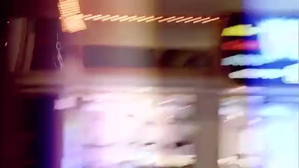 Enrique Iglesias ft. Dev - Naked