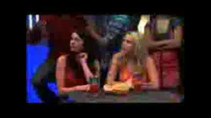 Victoria Justice - Freak The Freak Out
