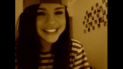 Demi Lovato And Selena Gomez Vbox72 