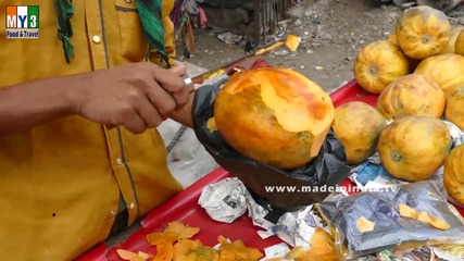 Бърза Храна на улицата .. Papaya - How to Cut A Papaya - Slicing and Serving