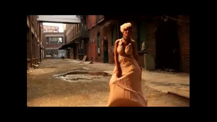 Lola Monroe - Run The World Remix (official Music Video)