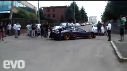 Evo - Pagani Zonda R on the road 