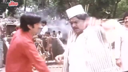 Kadar Khan as Parsi Bawa, Baap Numbri Beta Dus Numbri - Comedy Scene 10