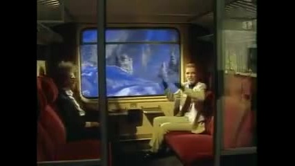 Eurythmics - Sweet Dreams 