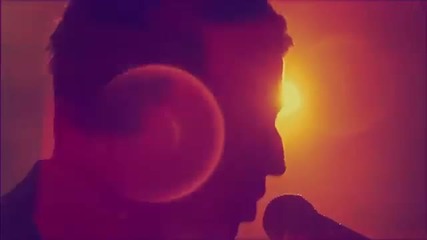 Noel Gallagher's High Flying Birds in The Heat Of The Moment_ (official Video)