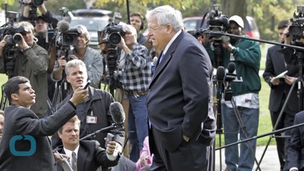 Hastert Charges Cast Light on 2013 Lawsuit
