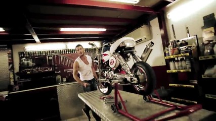 Гръцко - Sakis Arseniou - Erotoxtipimenos - Official Video Clip