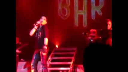 Adam Lambert - On The Floor 