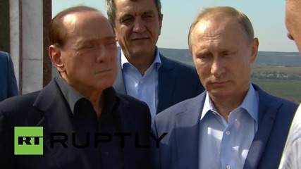 Russia: Putin meets Berlusconi meet at Crimean War memorial