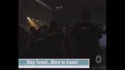 Live 8 - Mike & Chester Jiggin With It