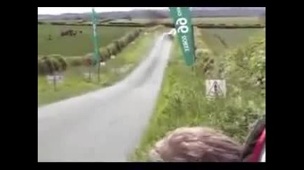 Лудак полита със Subaru Impreza