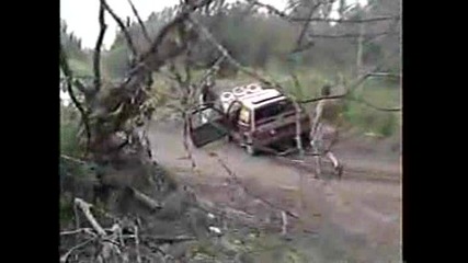 Honda Civic - Jump And Crash