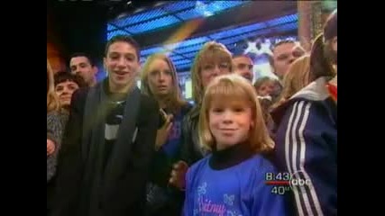 Britney Spears - Baby One More Time (live on Good Morning America 1999) 