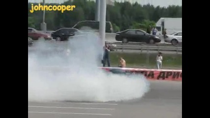 Дрифт с Nissan Skyline в Москва