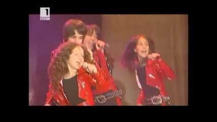 Grupa Peeshtite kengurcheta - 100 neshta - 10 godini balet Veda Djuniyr (2011)