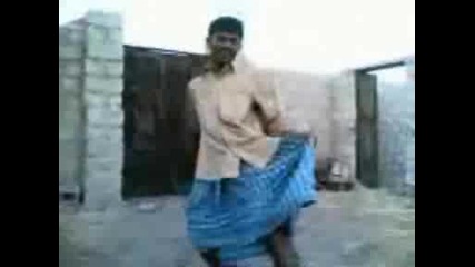 100 % Смях!!! Индиец Танцува Яко :D